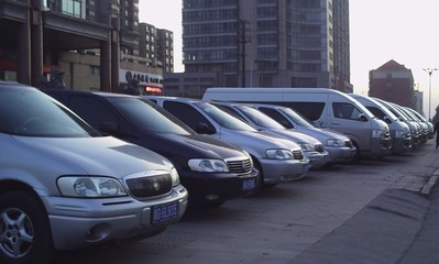 邯鄲市平安汽車租賃中心 您的智慧出行新選擇